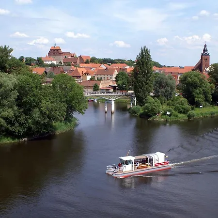 基彼兹贝格艺术酒店 酒店 4*