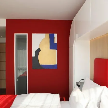 基彼兹贝格艺术酒店 4*