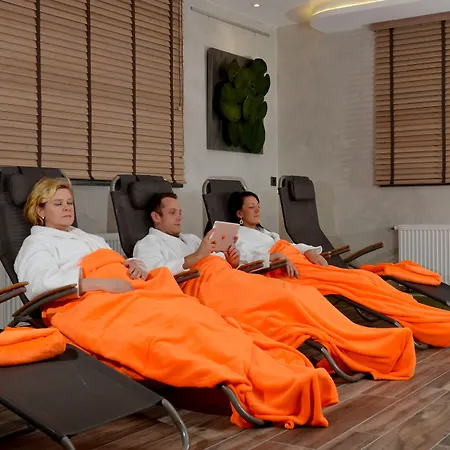 酒店 基彼兹贝格艺术酒店 4*