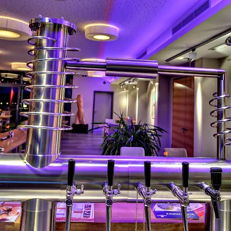 酒店 基彼兹贝格艺术酒店 4*