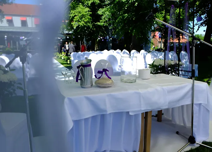 Arthotel Kiebitzberg Отель Хафельберг