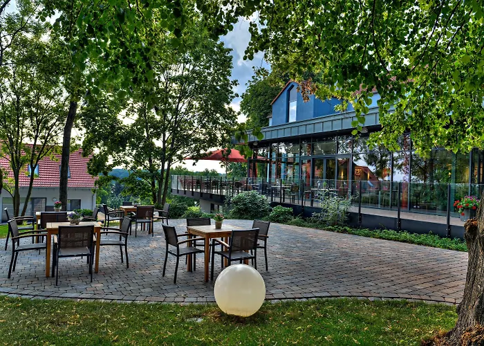 Отель Arthotel Kiebitzberg 4*